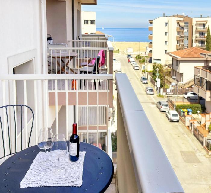 Kit Home terrazza vista mare
