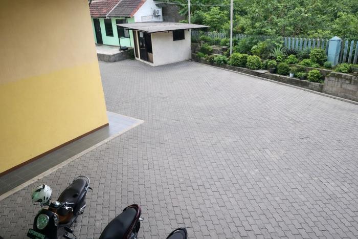 Hotel O near Plaza Pondok Gede formerly Angel Homestay