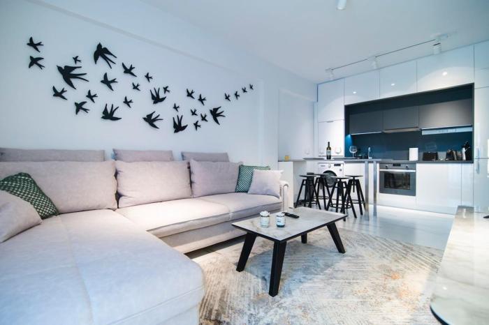 Modern 2-Bedrooms in Glyfada