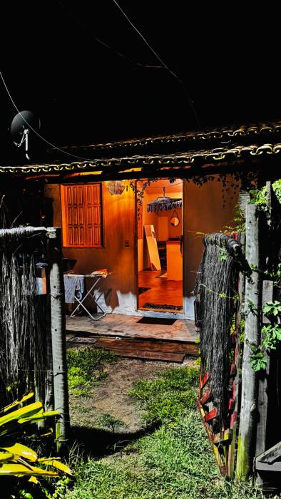 Kitnet charmosa a 4 min da praia