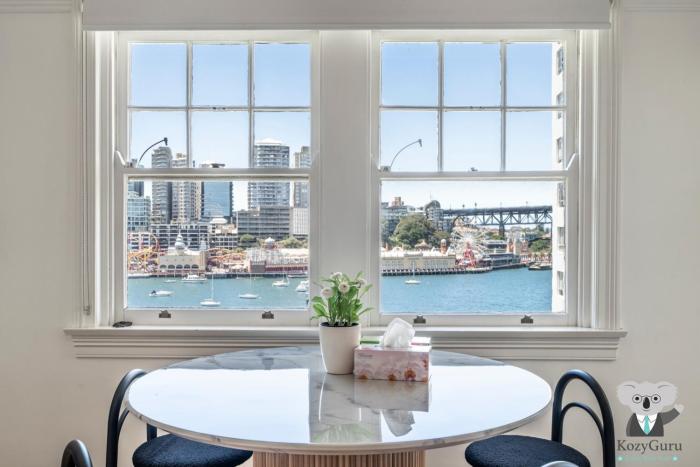 KozyGuru | MacMahons Point | Harbour Hideaway