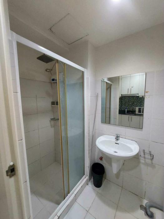 SEA RESIDENCES SM MOA complex pasay
