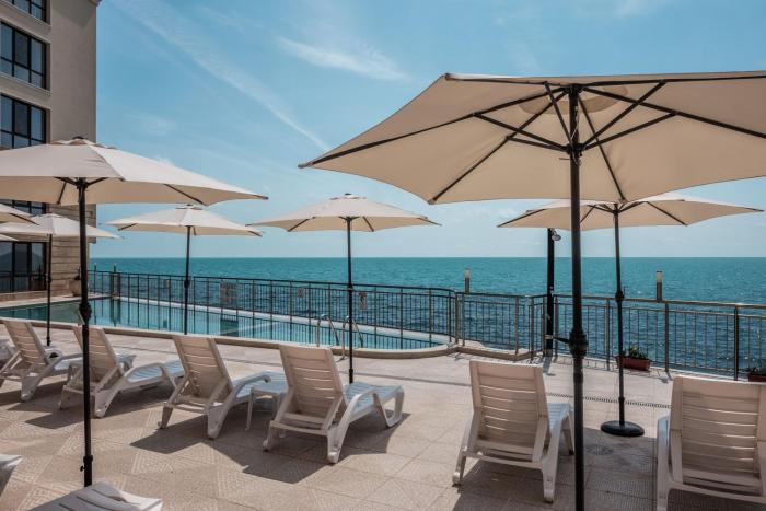 Azure Kabakum l 2BR Suite l Pool l 50m to Beach