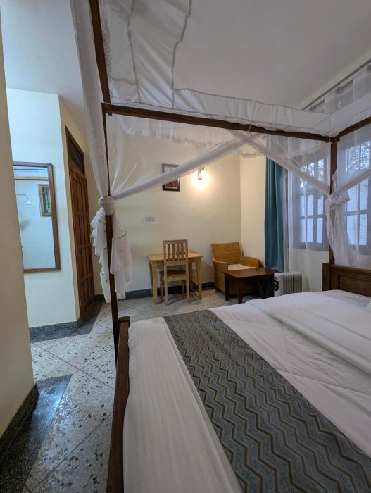 Bamboo Savanna Villas