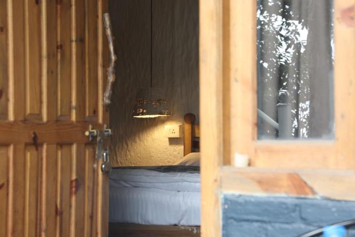 The Hidden Forest Loft - Secluded Trek Stay in Mukteshwar by THHPSOCIETY