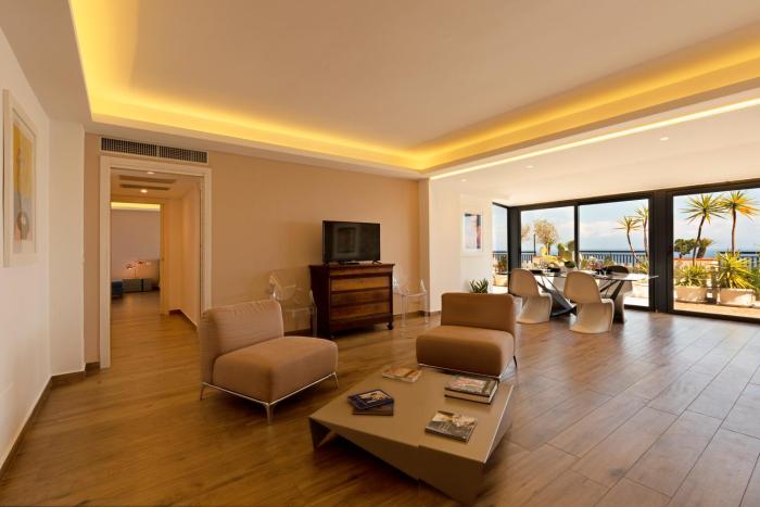 Maison de Charme Taormina with private jacuzzi