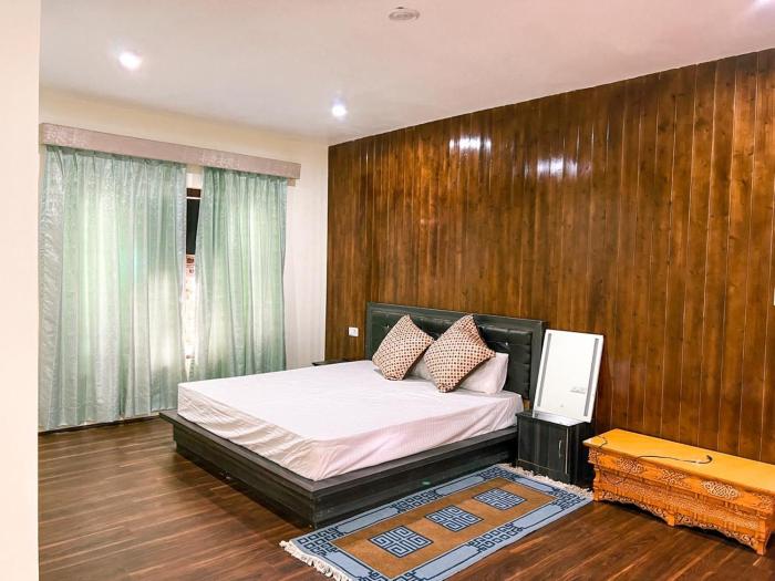 Chamspal zotpa home stay