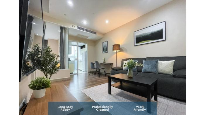 Near BTS l Central Sukhumvit l Pool and Garden