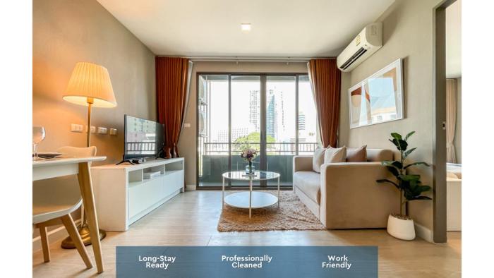 500m MRT l Workspace and Kitchen l Sauna