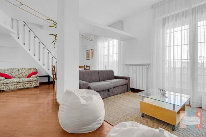 PONSE26 Large Terrace Apartment, Central Milan