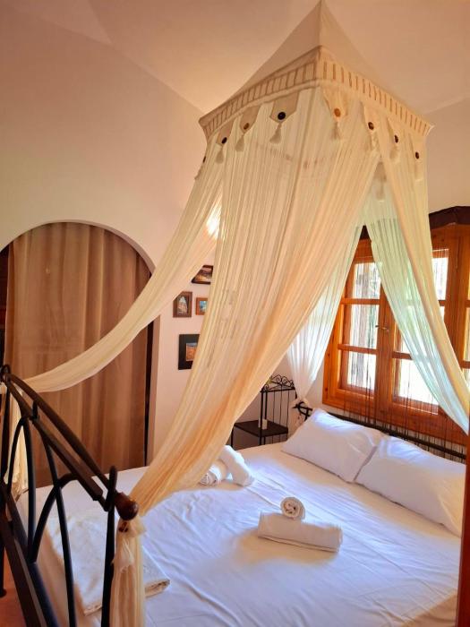 R&R House Monemvasia
