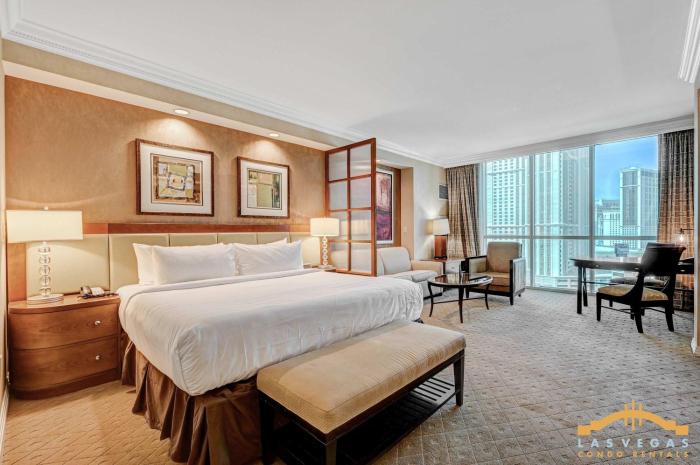 MGM Signature- F1 & Strip View Jacuzzi Balcony