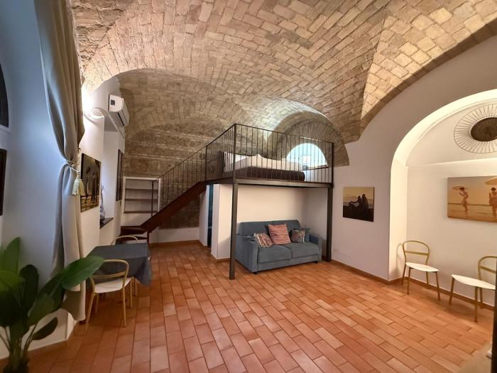 M81, an elegant loft in the heart of Rome
