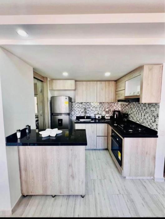 APARTAMENTO AMOBLADO CIUDAD MELENDEZ cali