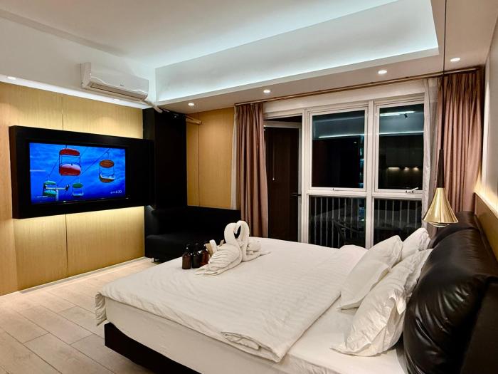 Venice Luxe Cozy Suite, Studio Type, Pool, Kitchen, Netflix, Canal Mall Access