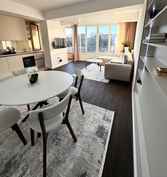 Soft Center Apartment - River View - Free parking