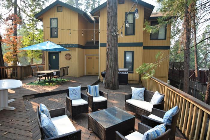 Hazelwood Hideaway with Boat slip-Lake Area