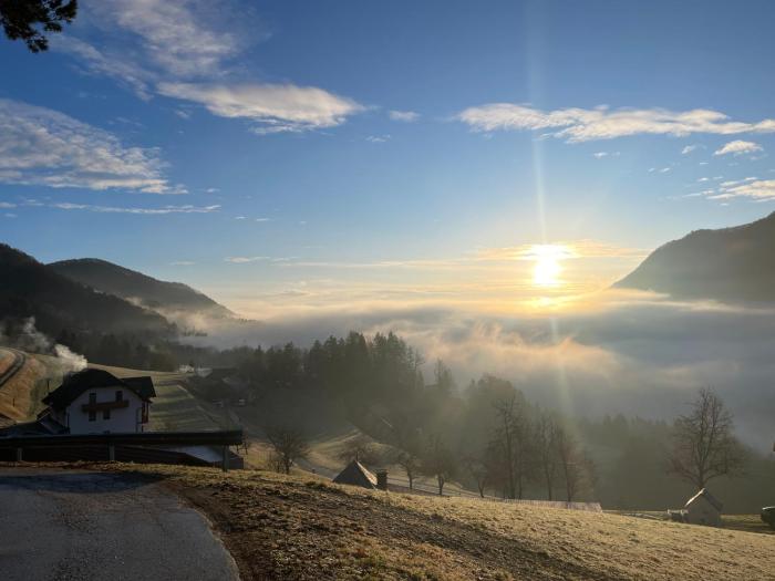 Pr Španc, Apartment on a sunny farm, Laško