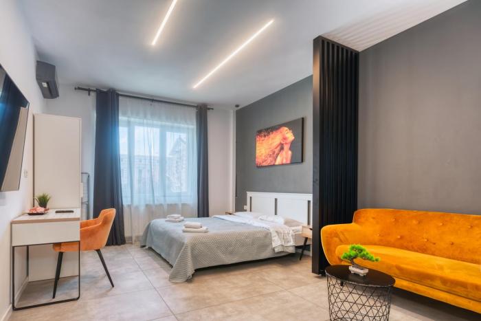 Old Town Apartments Brătianu - City Center Stay