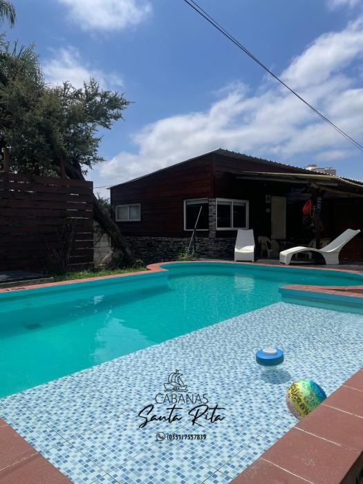 Vivisierrras, Villa Carlos Paz, Cabaña con pileta privada, dos cuadras costanera