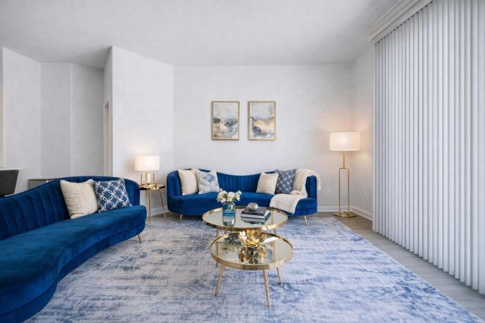Venice Marina Pool and Spa Luxury Condo