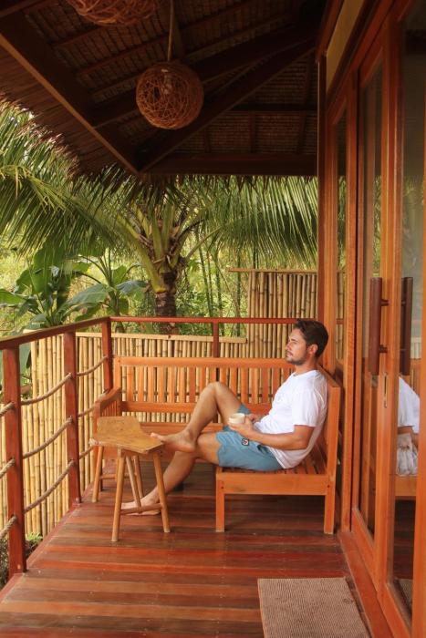 Kalayaan - Wooden rice paradis