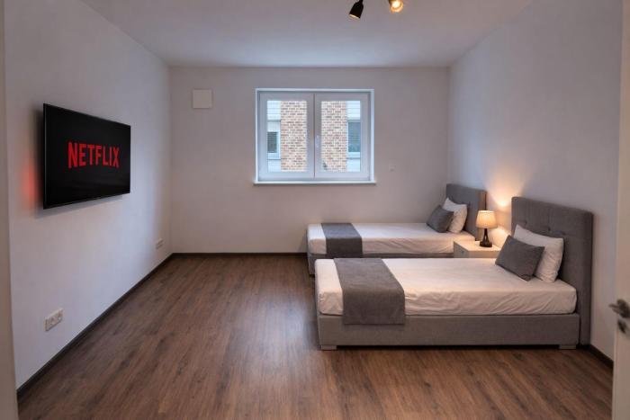 3 BR, 6 Singlebeds, Free Parking, Bad Segeberg, near Autobahn A21 A20