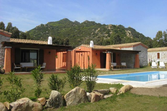 Villa in San Pietro near White Sand Beach