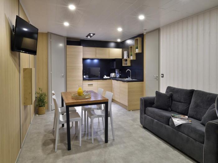 Group Stay near Sea in Propriano