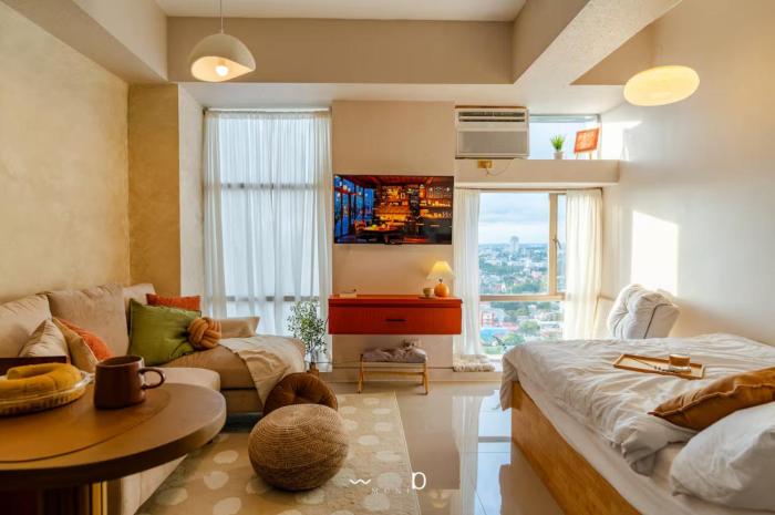 Condo in Cubao, Sunset & City Lights Chasing
