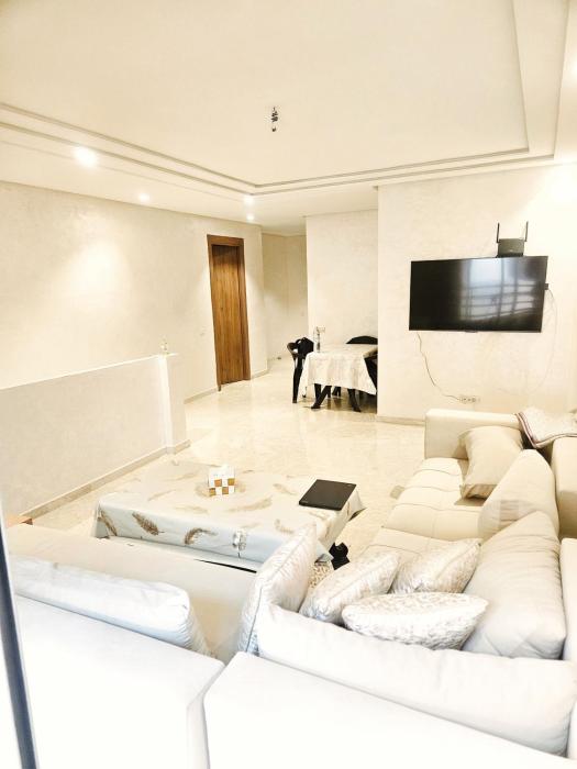Premium Stay Secure Residence Amenities close Nearshore & airport