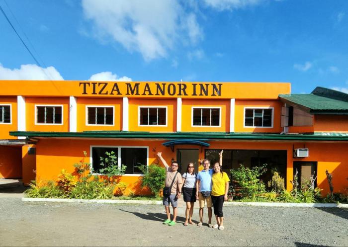 Tiza Manor Inn