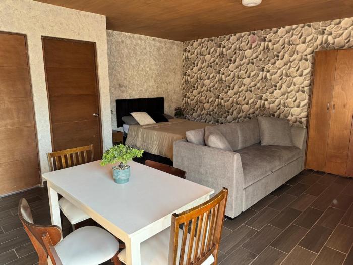 Moderno loft con balcón excelente ubicacion