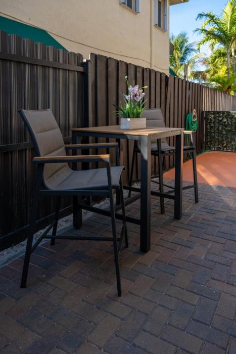 New apartment travel nurse friendly