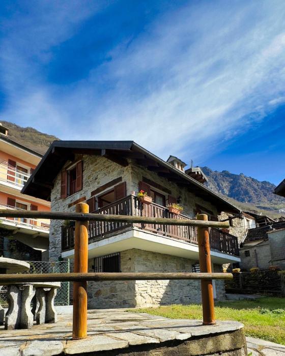 Chalet in Pietra nel Parco Naturale Val Grande