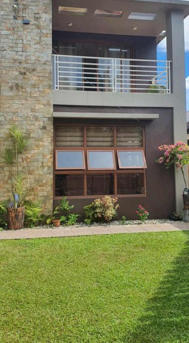Hanz Place