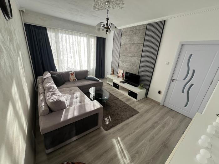 Sunny Apartment Maria near Sofia Airport, Druzhba District