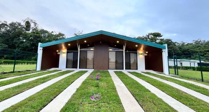 Colibri Villas del Bosque at La Fortuna