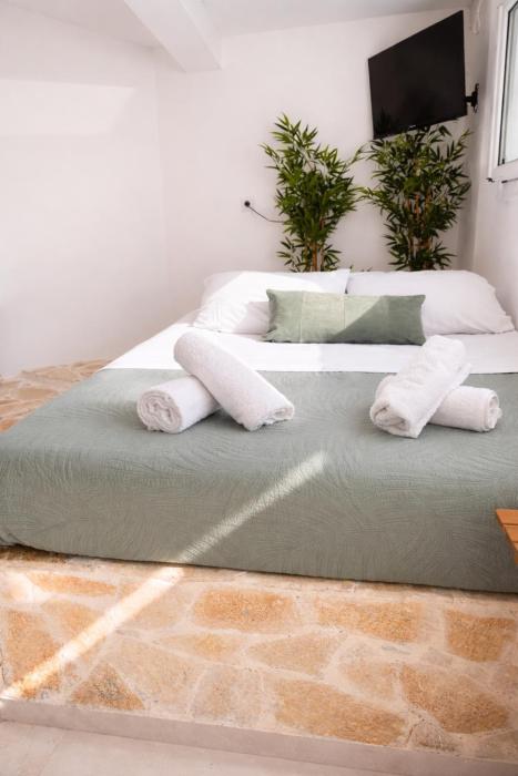 Olive tree studio ,Corfu Town