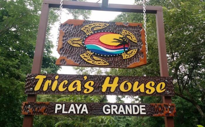 Tricas House