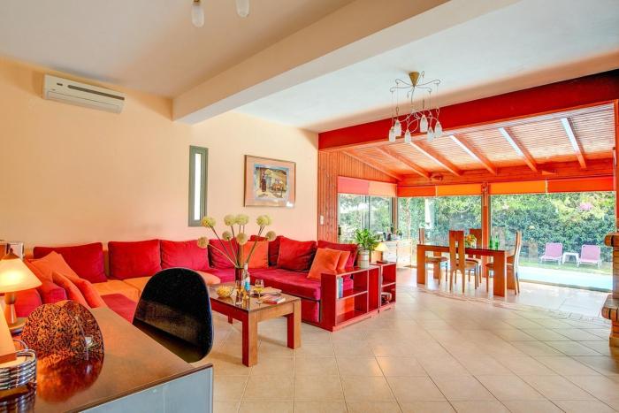 Trapezaki Secret Garden