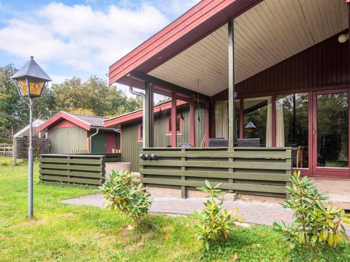 6 person holiday home in Toftlund