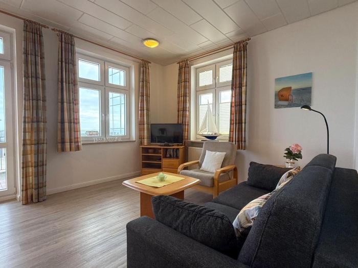 Gaestehaus-Gorch-Fock-Wohnung-2-mit-direktem-Meerblick