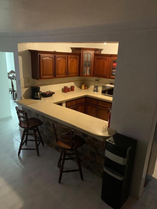 Casa amplia con piscina privada