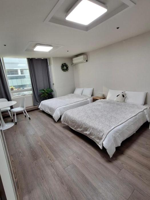 Private accommodation near Hongik University Station