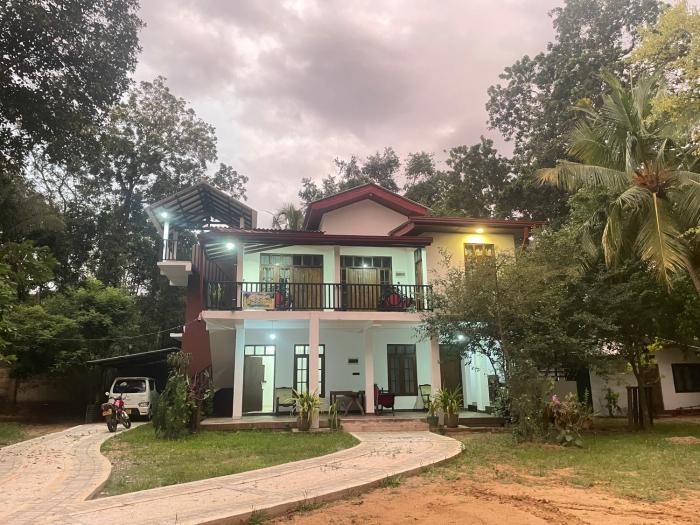 Araba Safari Resort