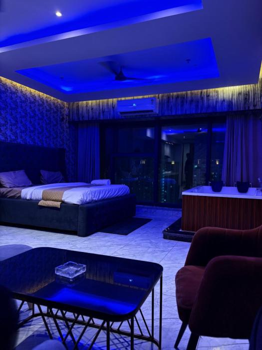 Hotel Namaste With Jacuzzi I Best For Couples and Corporate I Noida