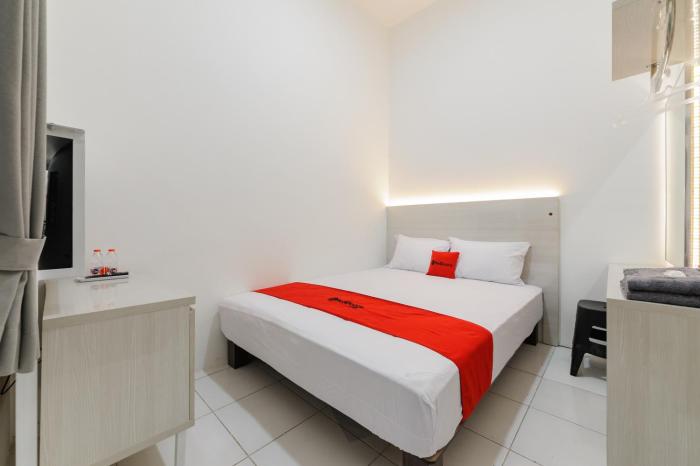 RedDoorz at Pandu Raya Bogor by Madam M Place