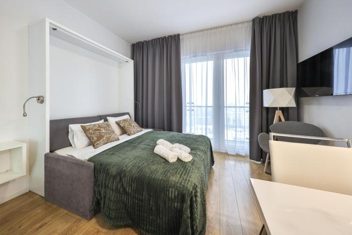 Kasprzaka 31 By PerfectApart 925 & 415