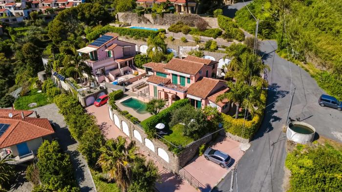 Grazias House - Villetta Con Giardino Vista Mare - Posto Auto Privato